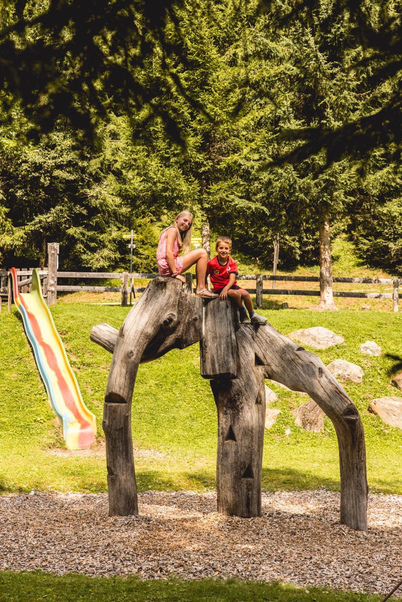 Almfamilyhotel Scherer オーバーティリアッハ エクステリア 写真